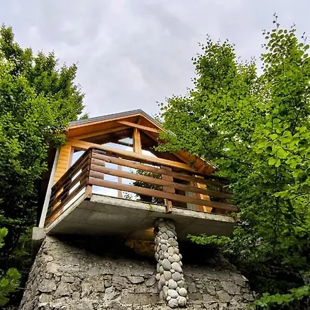 Villa Jezerca Valbona