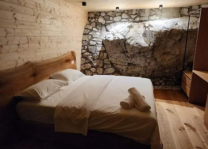 Jezerca Villa Valbone